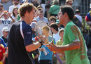 Andy Murray shakes hands with Nicolas Almagro