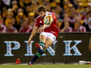 Leigh Halfpenny scores from a penalty kick