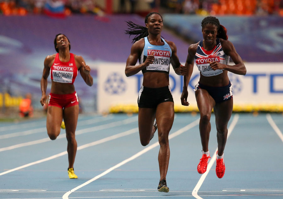 Christine Ohuruogu dips to edge out Amantle Montsho to win gold
