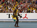 Usain Bolt dances without his trainers