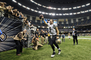 Drew Brees salutes the fans