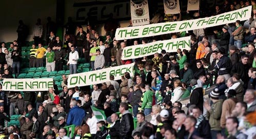 Celtic fans make their thoughts known