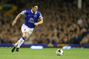 Gareth Barry dribbles with the ball