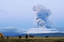 The Eyjafjallajokull continues to erupt