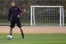Mathieu Flamini takes part in a training session prior to Milan's Champions League match against Marseille