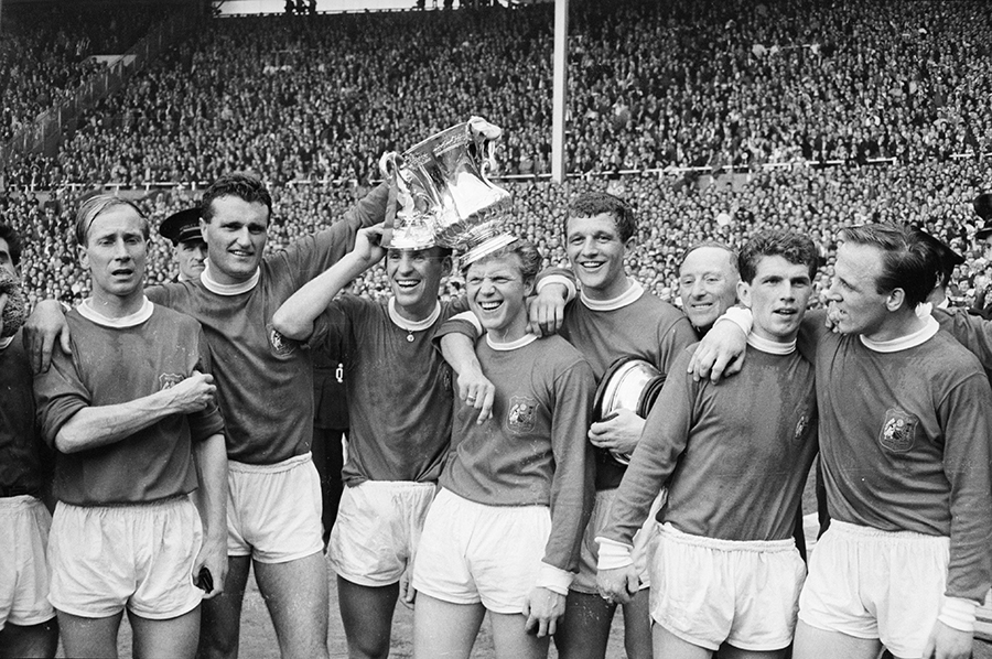 Bobby Charlton an co celebrate their triumph, Manchester United v Leicester, FA Cup, Wembley, May 25, 1963