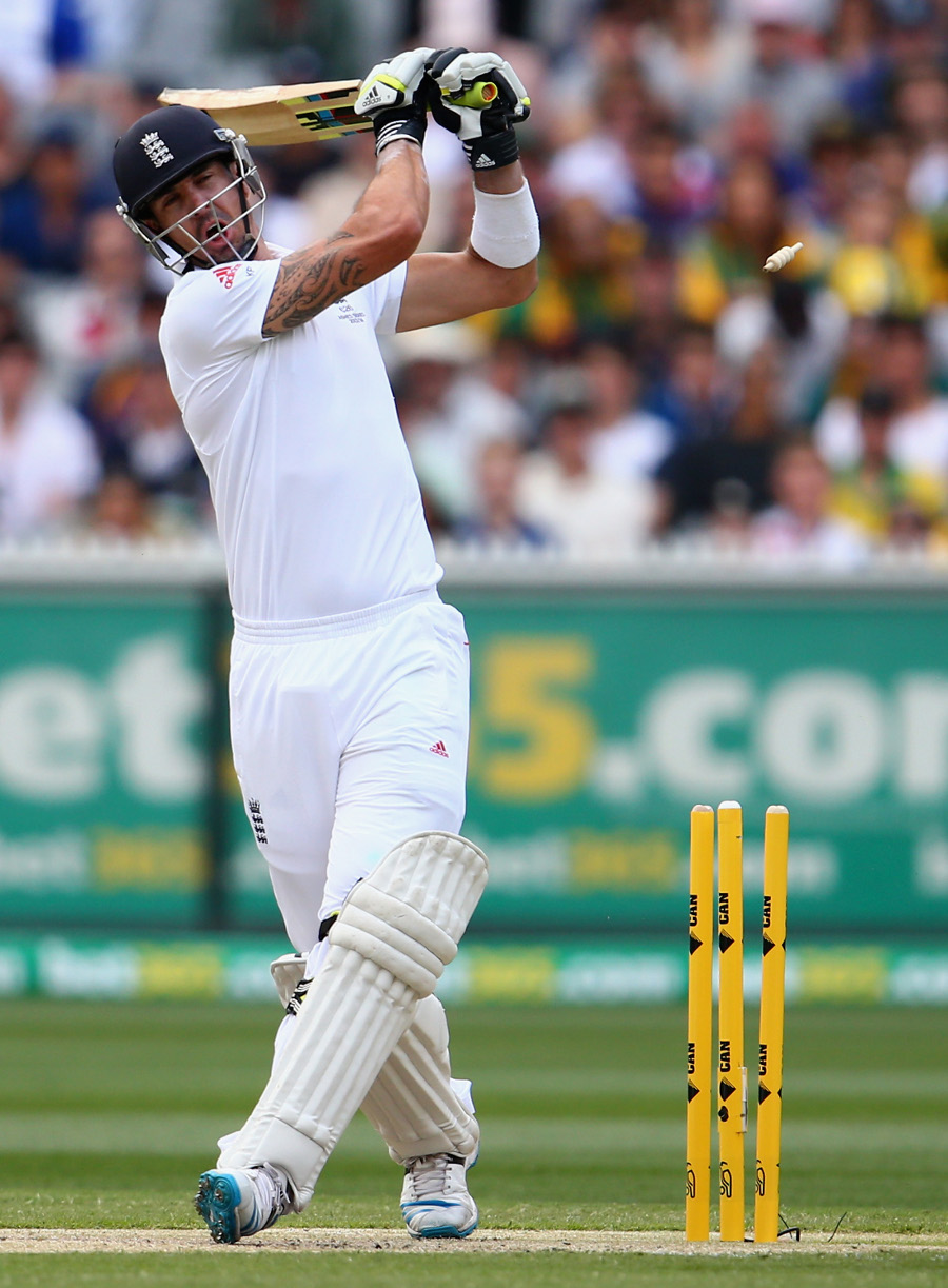 Kevin Pietersen heaved across the line against Mitchell Johnson