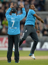 Chris Jordan celebrates with Ian Bell after taking his fifth wicket