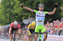Italy's Stefano Pirazzi celebrates his victory as he crosses the finish line of the 17th stage of the Giro d'Italia