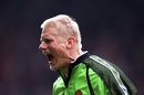 Peter Schmeichel screams at the final whistle against Tottenham