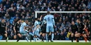 Fernandinho scores Manchester City's second