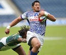 Samoa's Reupena Levasa evades the South Africa defence