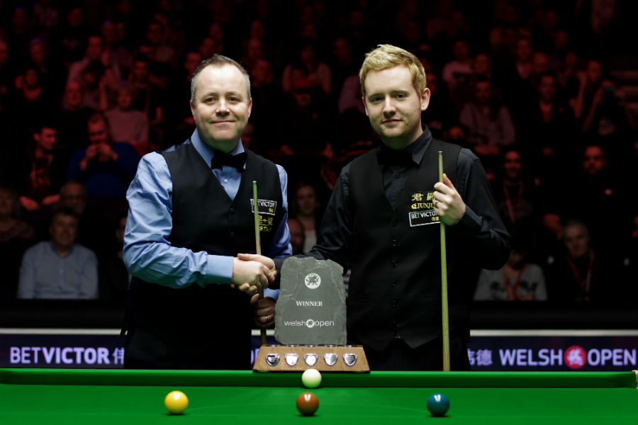 John Higgins and Ben Woollaston pose ahead of the final