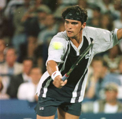 Mark Philippoussis cushions a backhand volley
