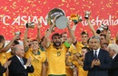 Mile Jedinak celebrates Australia's Asian Cup triumph